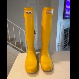 Yellow Hunter Rainboots